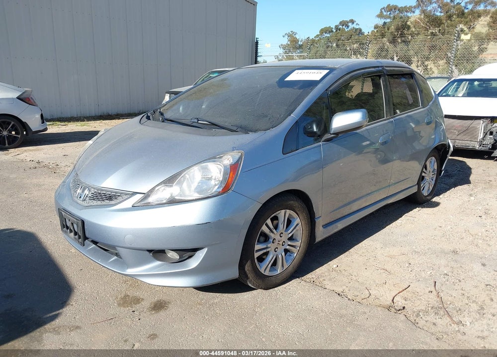 2011 HONDA FIT SPORT VIN: JHMGE8H54BC016653