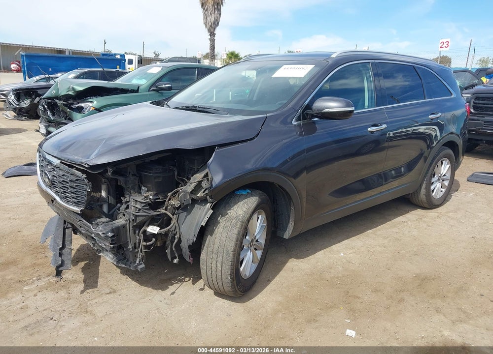 2019 KIA SORENTO 2.4L LX VIN: 5XYPG4A30KG452358