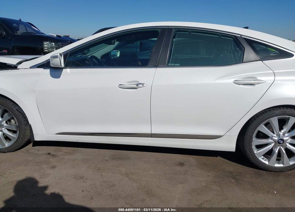 2013 HYUNDAI AZERA VIN: KMHFH4JG0DA202290