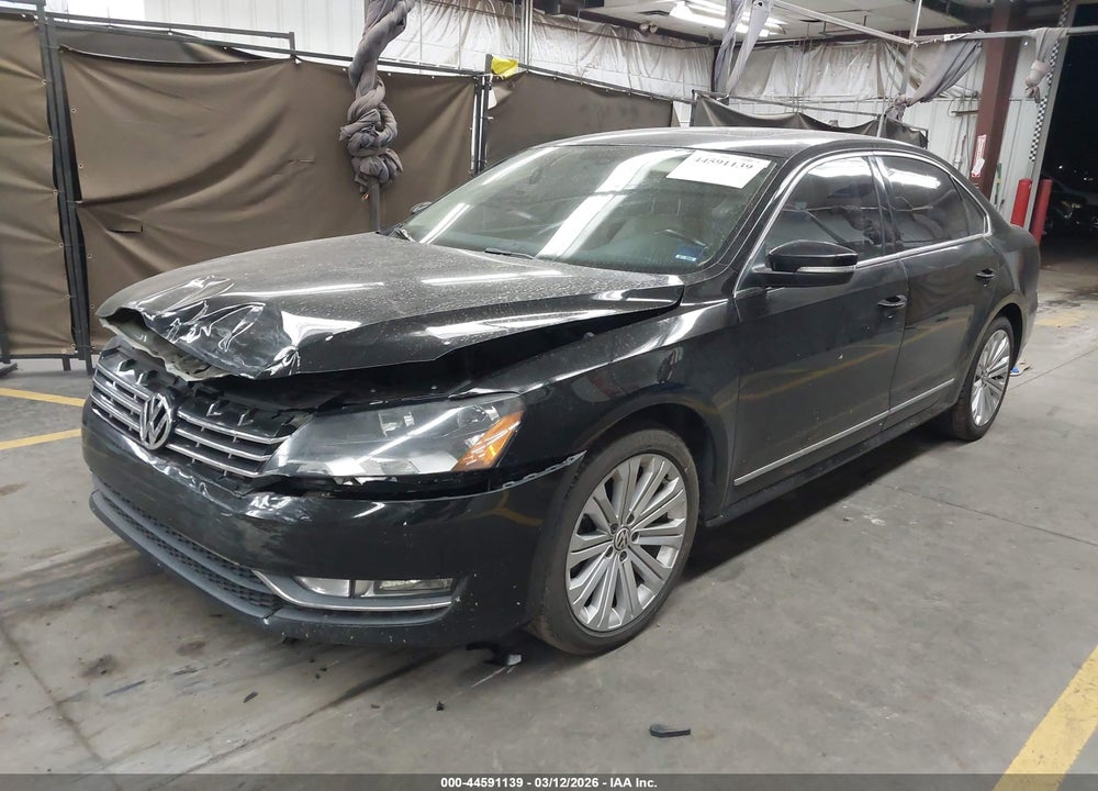 2013 VOLKSWAGEN PASSAT 2.0L TDI SE VIN: 1VWBN7A36DC037731