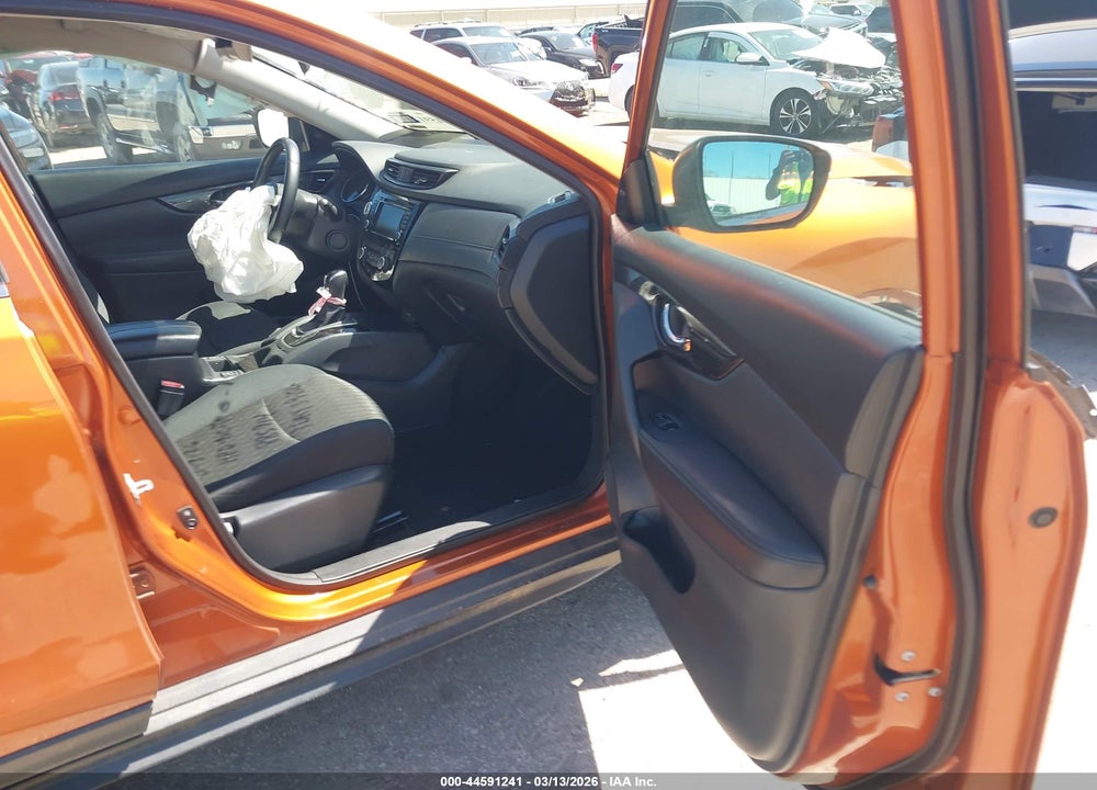 2018 NISSAN ROGUE SV VIN: 5N1AT2MV1JC785735