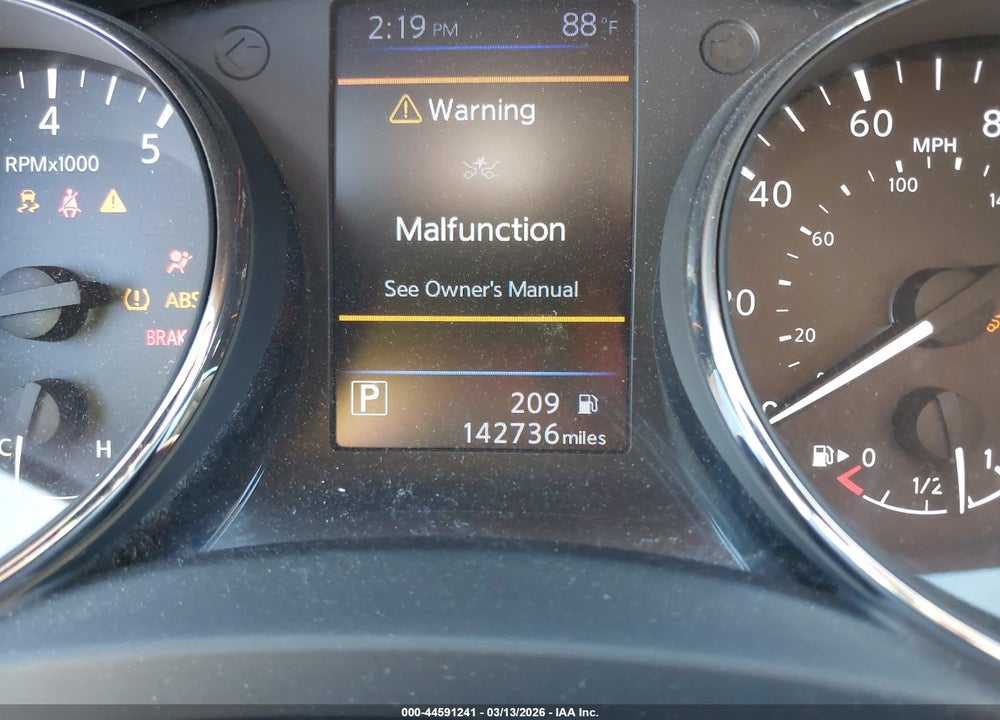2018 NISSAN ROGUE SV VIN: 5N1AT2MV1JC785735
