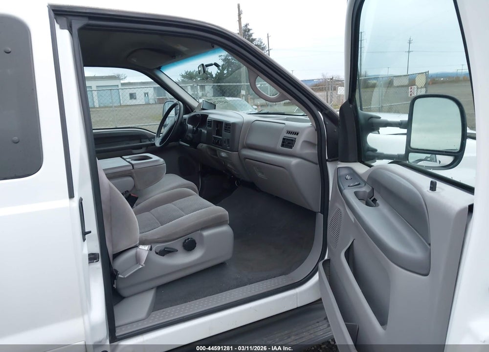 2001 FORD F-350 LARIAT/XL/XLT VIN: 1FTSX30F81EB29165