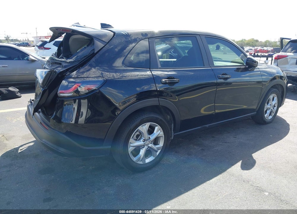 2025 HONDA HR-V 2WD LX VIN: 3CZRZ1H34SM737052