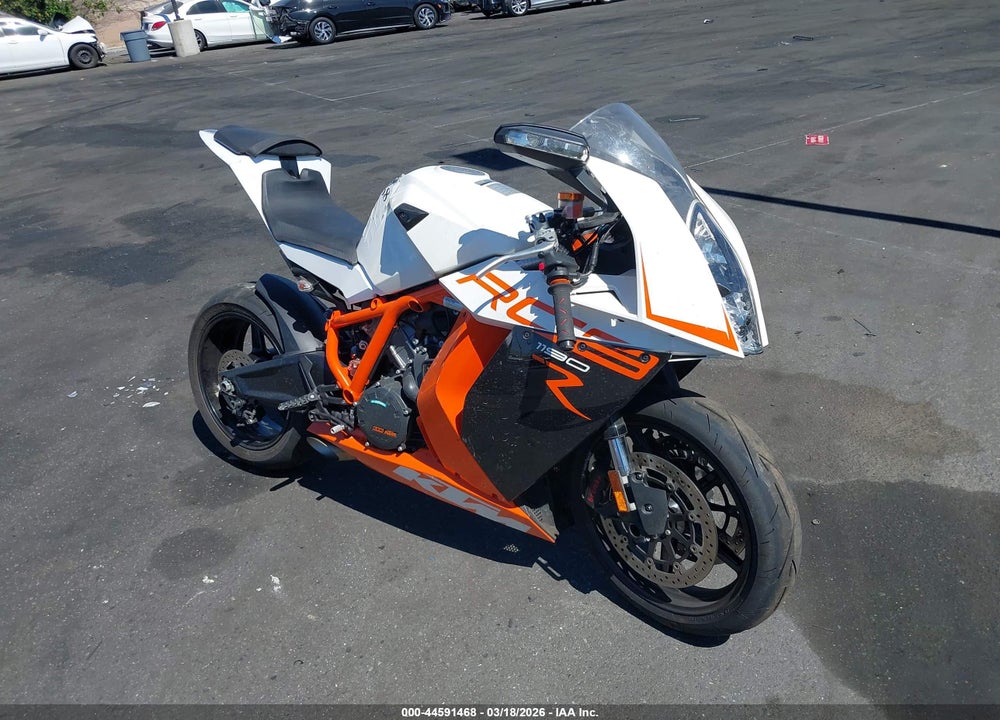 2015 KTM 1190 RC8 VIN: VBKVR9407FM923876