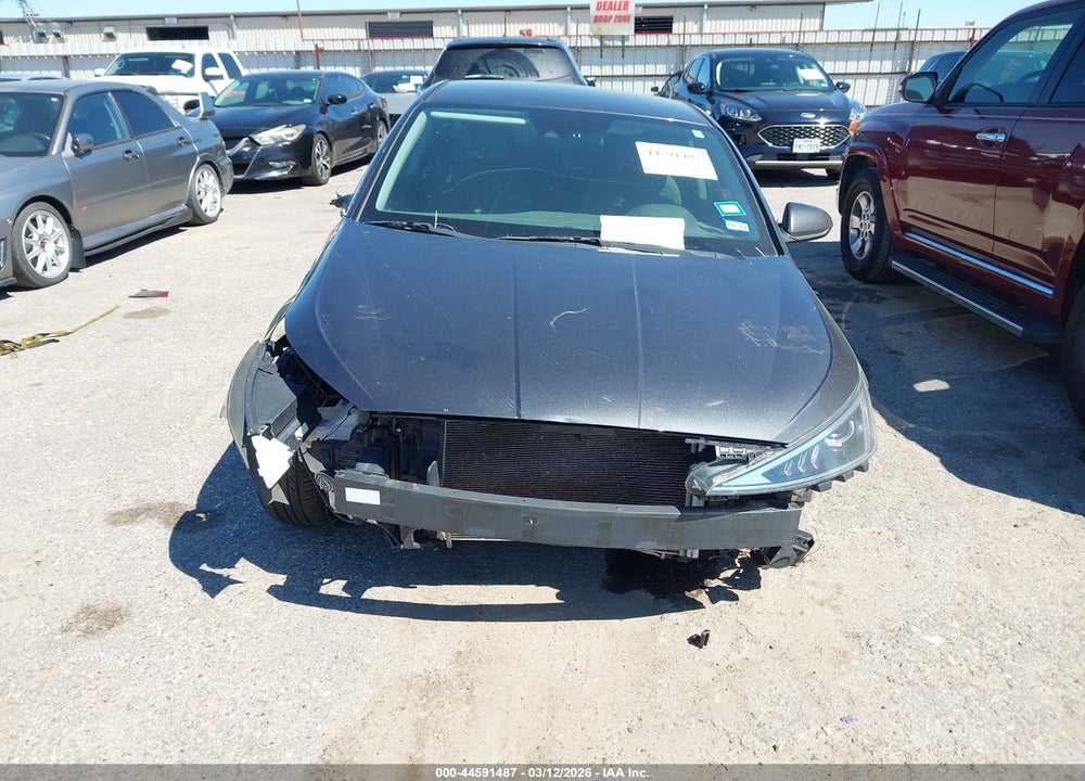 2020 HYUNDAI ELANTRA SEL VIN: 5NPD84LF6LH588026