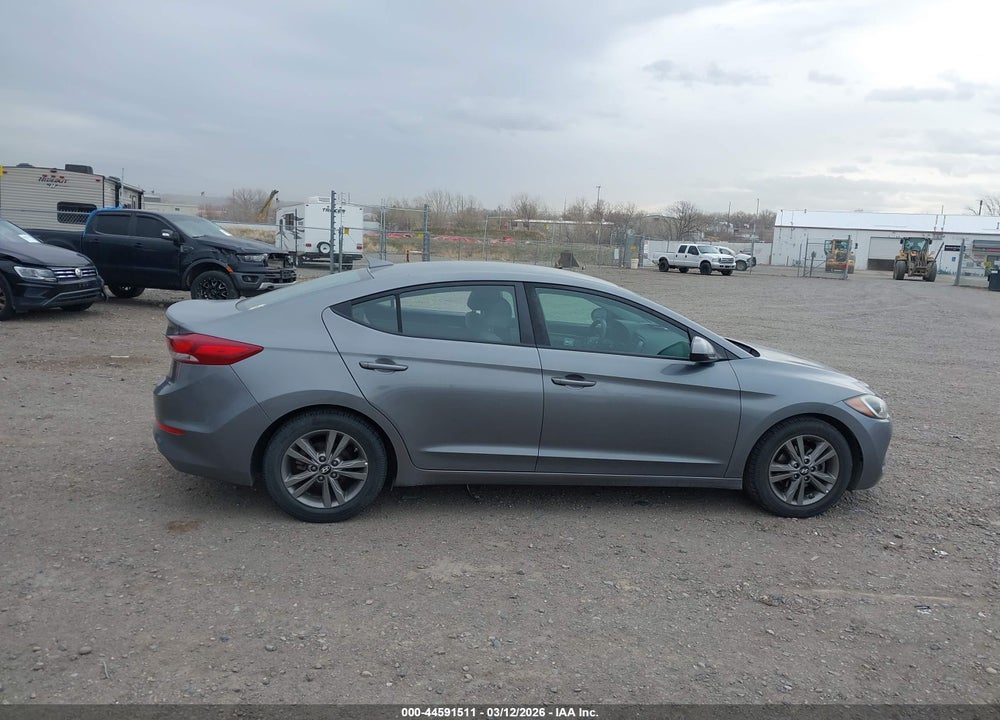 2018 HYUNDAI ELANTRA SEL VIN: 5NPD84LFXJH291807