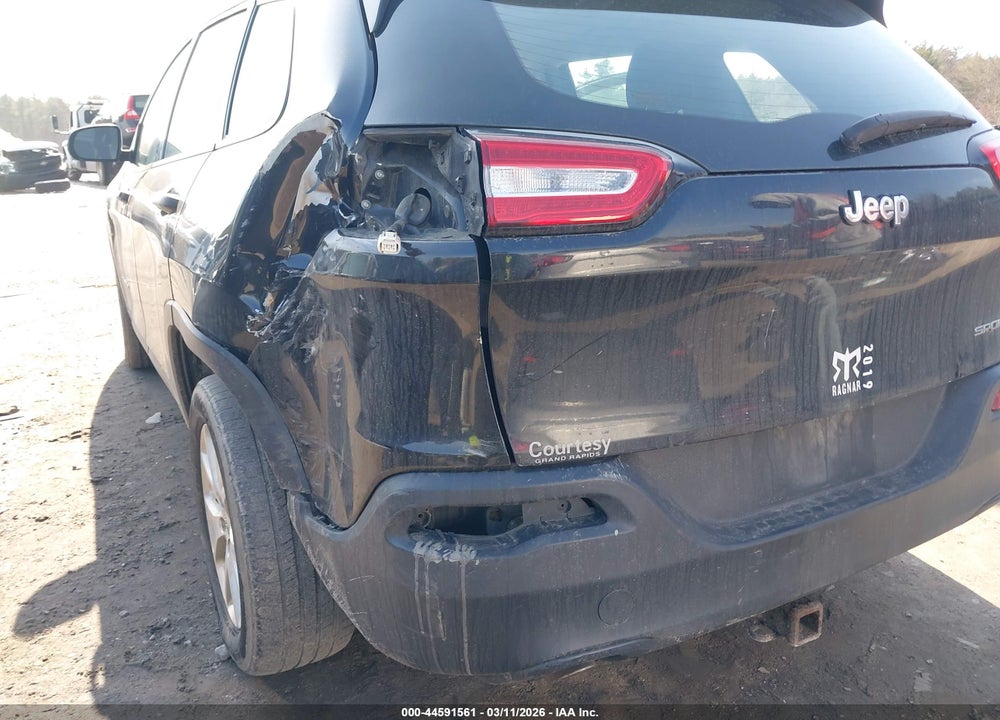 2014 JEEP CHEROKEE SPORT VIN: 1C4PJLAB3EW221139