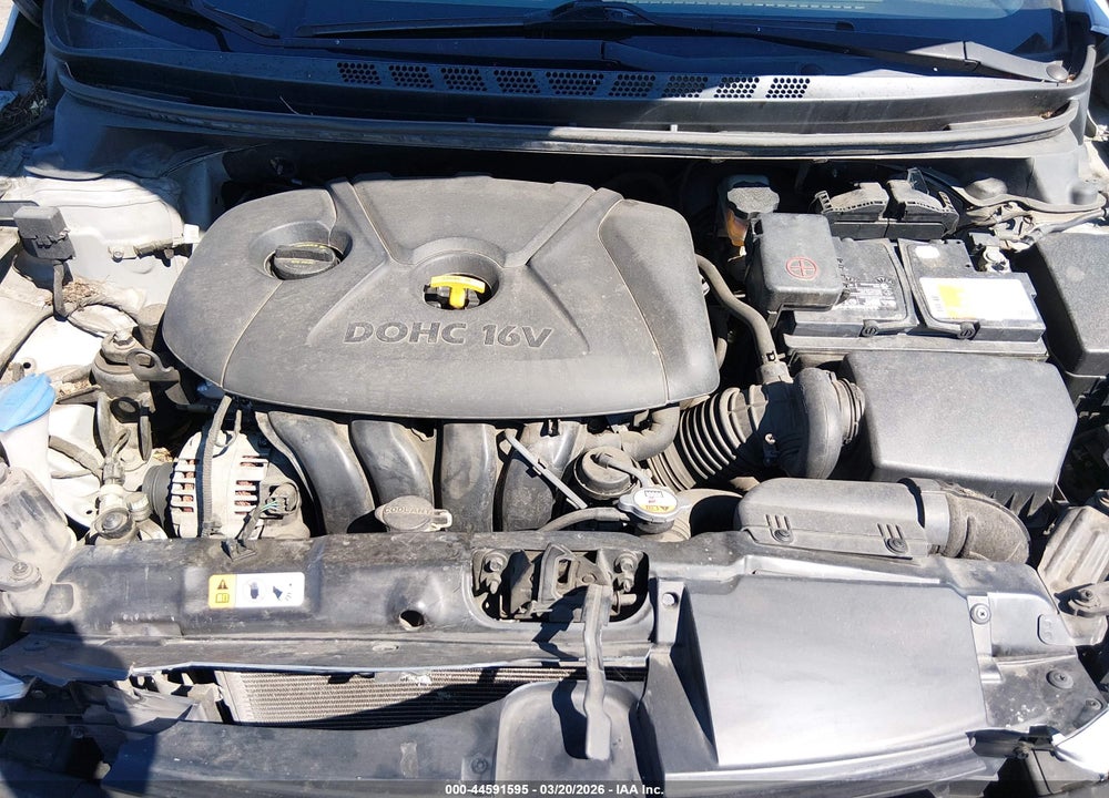 2014 HYUNDAI ELANTRA SE VIN: 5NPDH4AEXEH524326