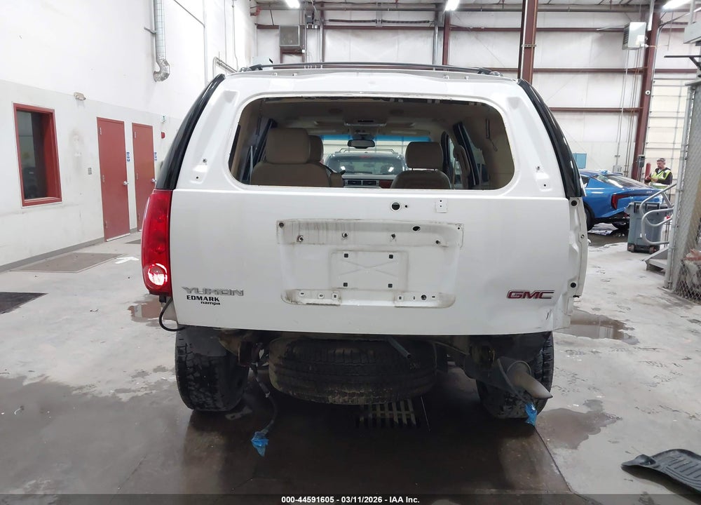 2014 GMC YUKON SLT VIN: 1GKS2CE04ER141268