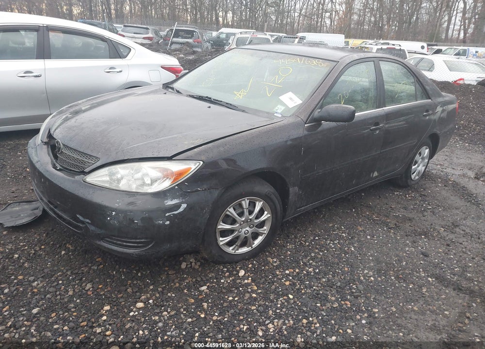 2002 TOYOTA CAMRY LE VIN: 4T1BE32K22U501005