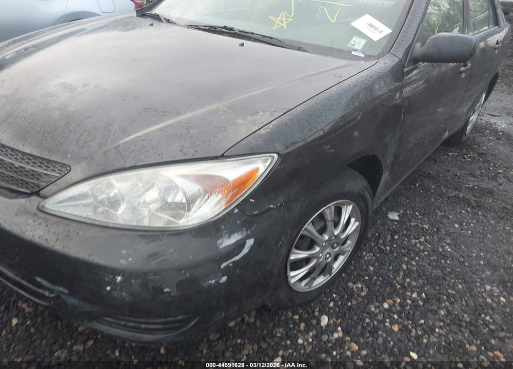 2002 TOYOTA CAMRY LE VIN: 4T1BE32K22U501005