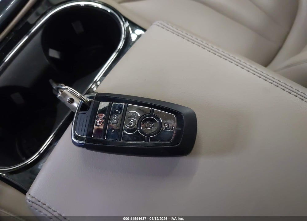 2022 LINCOLN NAUTILUS STANDARD VIN: 2LMPJ6J98NBL00869