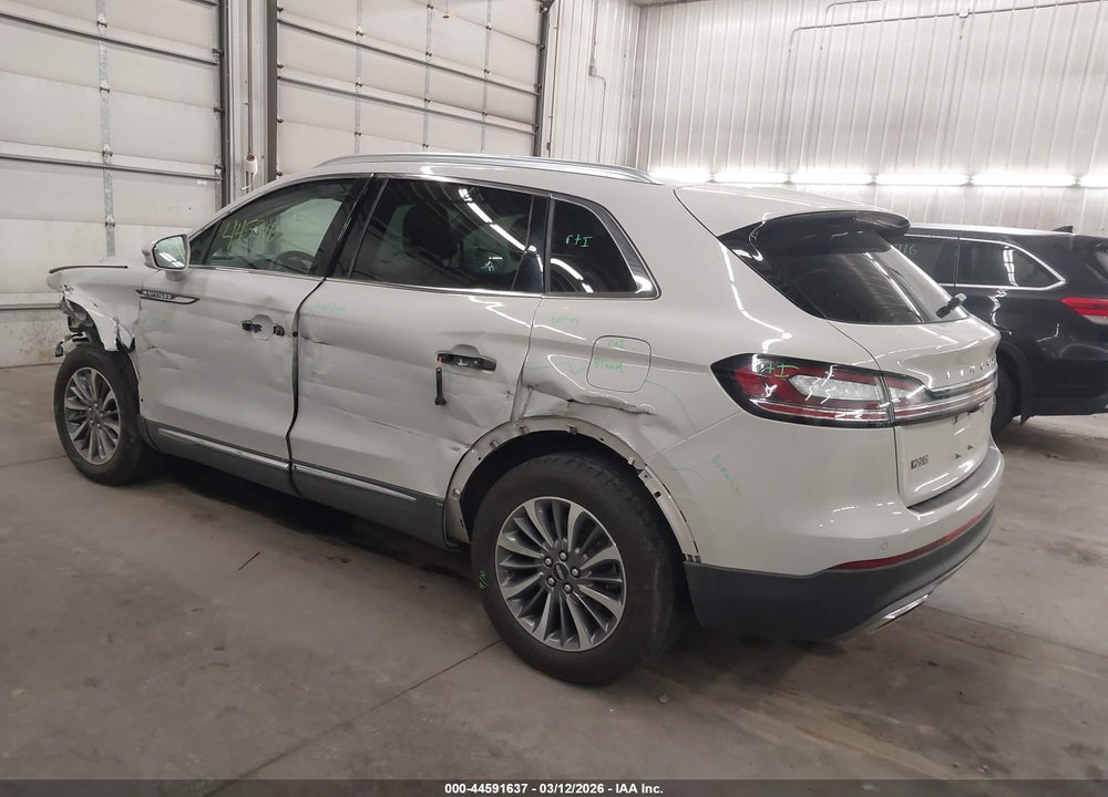 2022 LINCOLN NAUTILUS STANDARD VIN: 2LMPJ6J98NBL00869