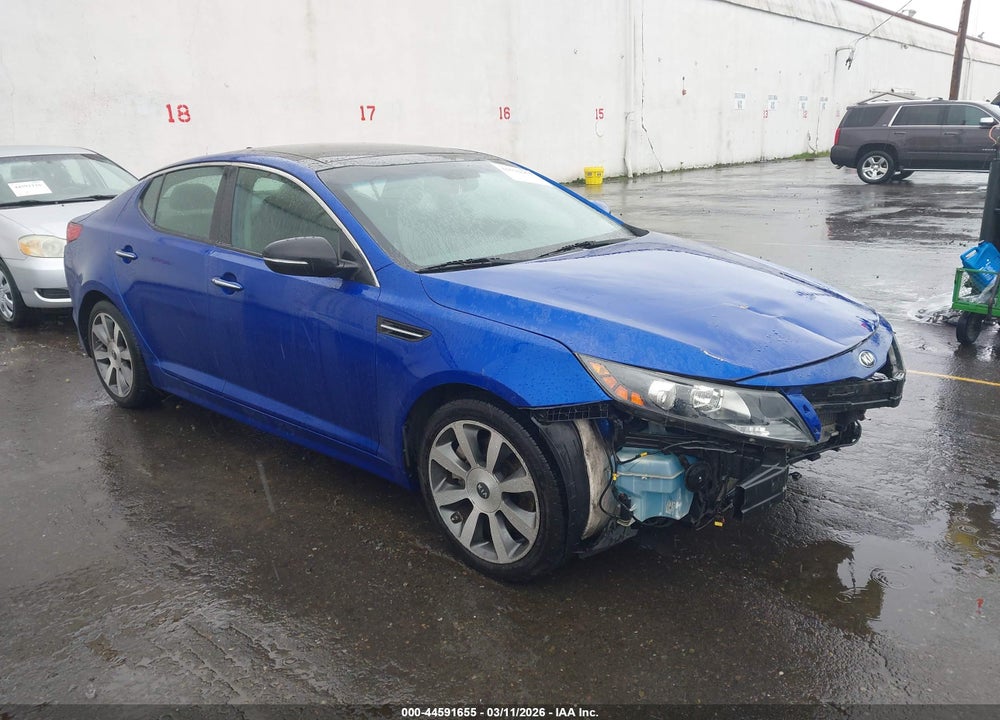 2013 KIA OPTIMA SX VIN: 5XXGR4A63DG221496