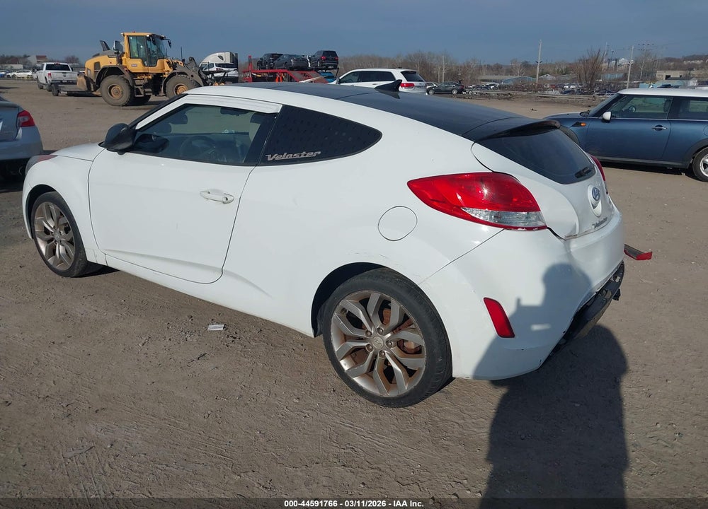 2013 HYUNDAI VELOSTER BASE W/GRAY VIN: KMHTC6ADXDU180316