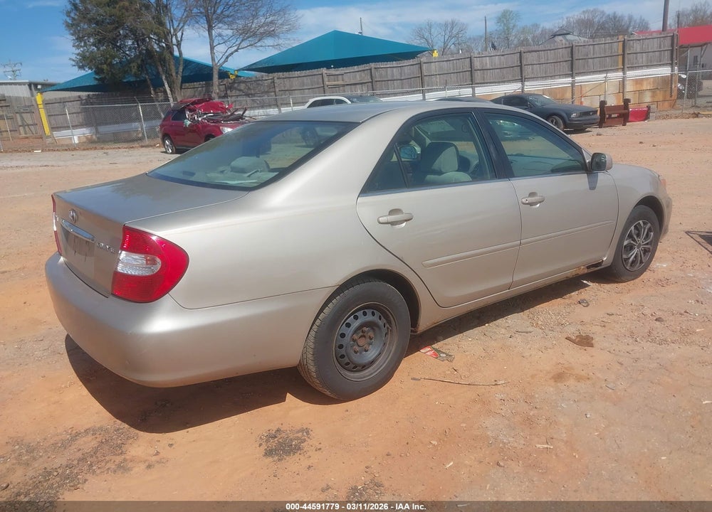 2004 TOYOTA CAMRY LE VIN: 4T1BE32K54U832552