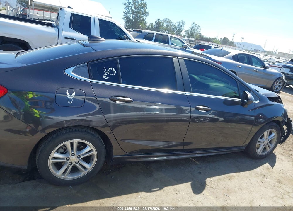2017 CHEVROLET CRUZE LT AUTO VIN: 1G1BE5SM7H7149606