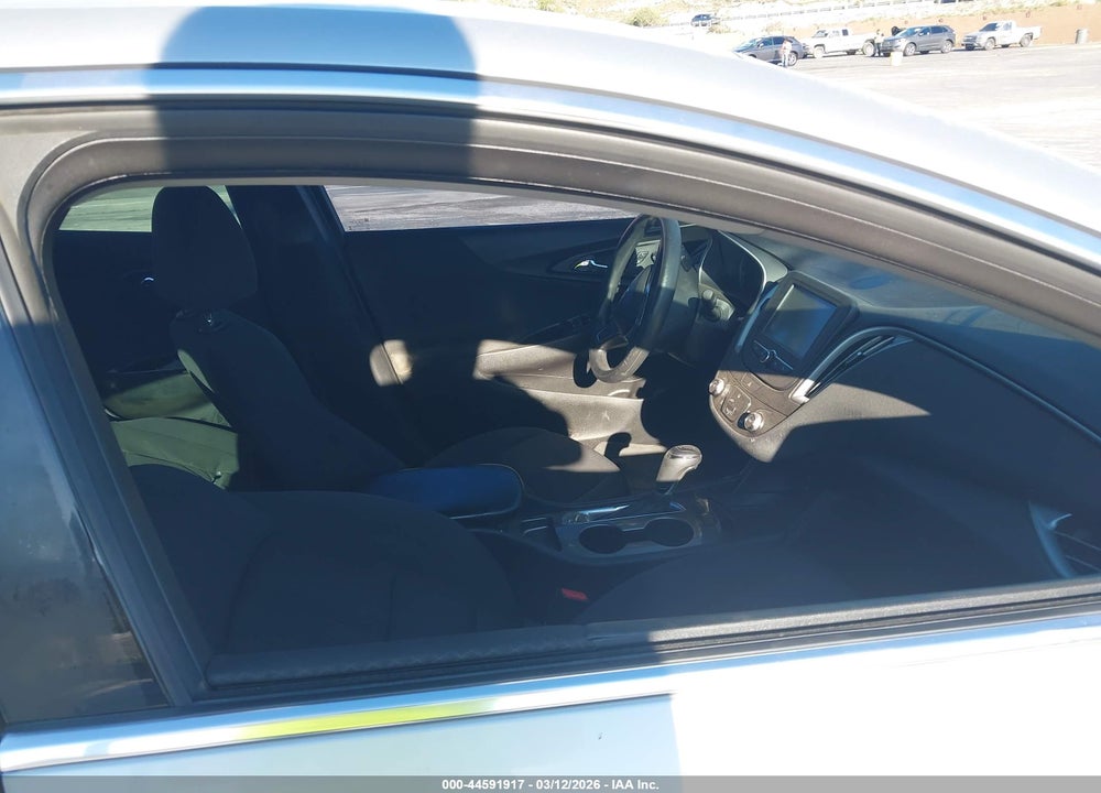 2018 CHEVROLET MALIBU 1LS VIN: 1G1ZB5ST5JF121233