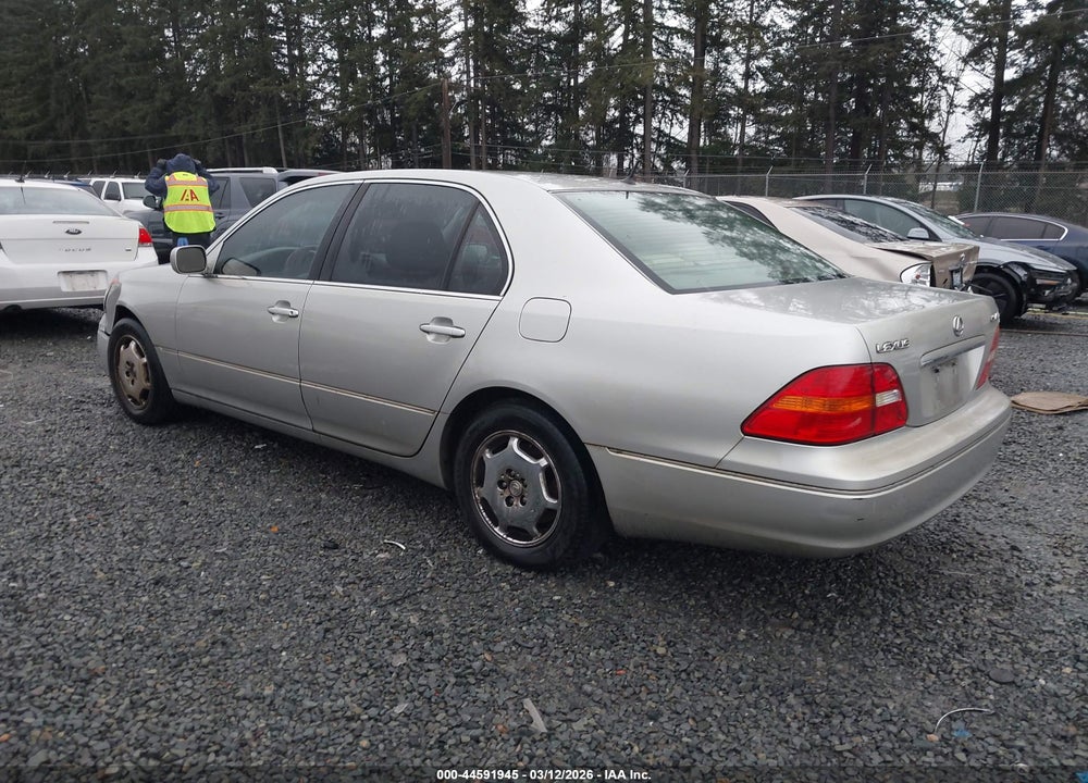 2002 LEXUS LS 430 VIN: JTHBN30F020091871