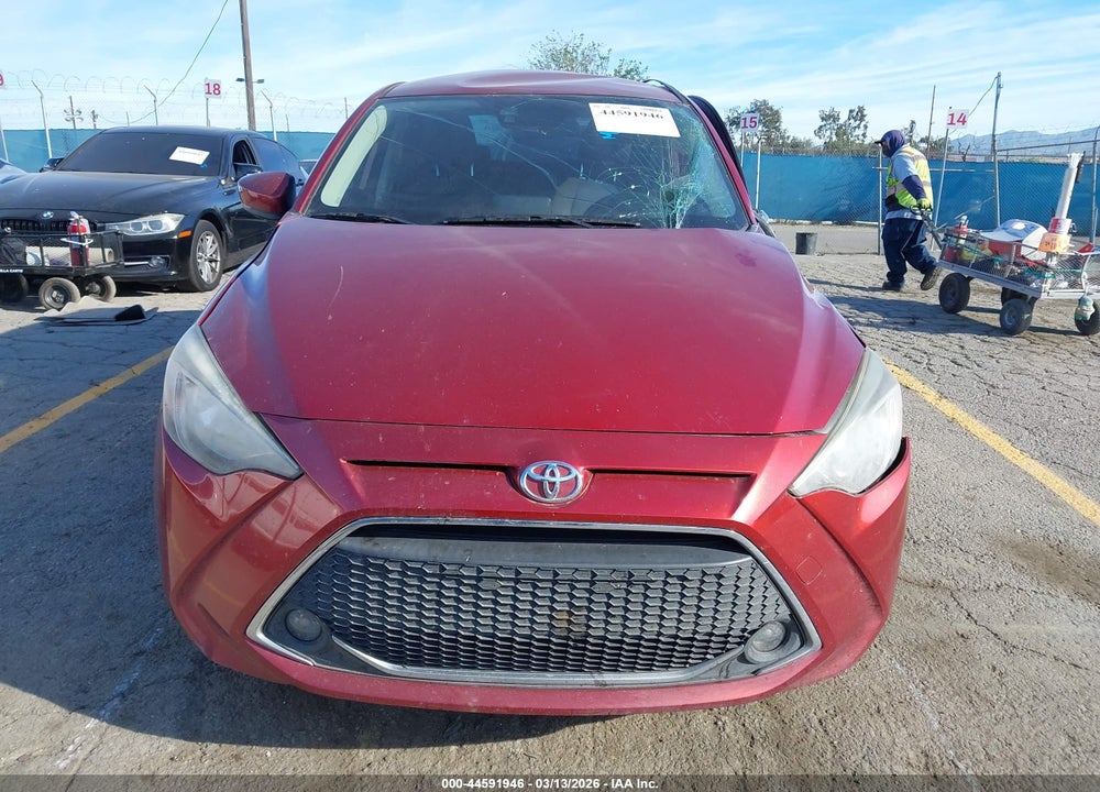 2020 TOYOTA YARIS LE VIN: 3MYDLBJV7LY703606