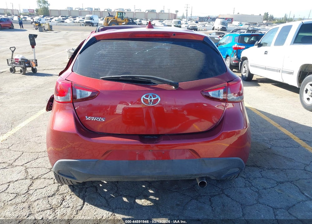 2020 TOYOTA YARIS LE VIN: 3MYDLBJV7LY703606