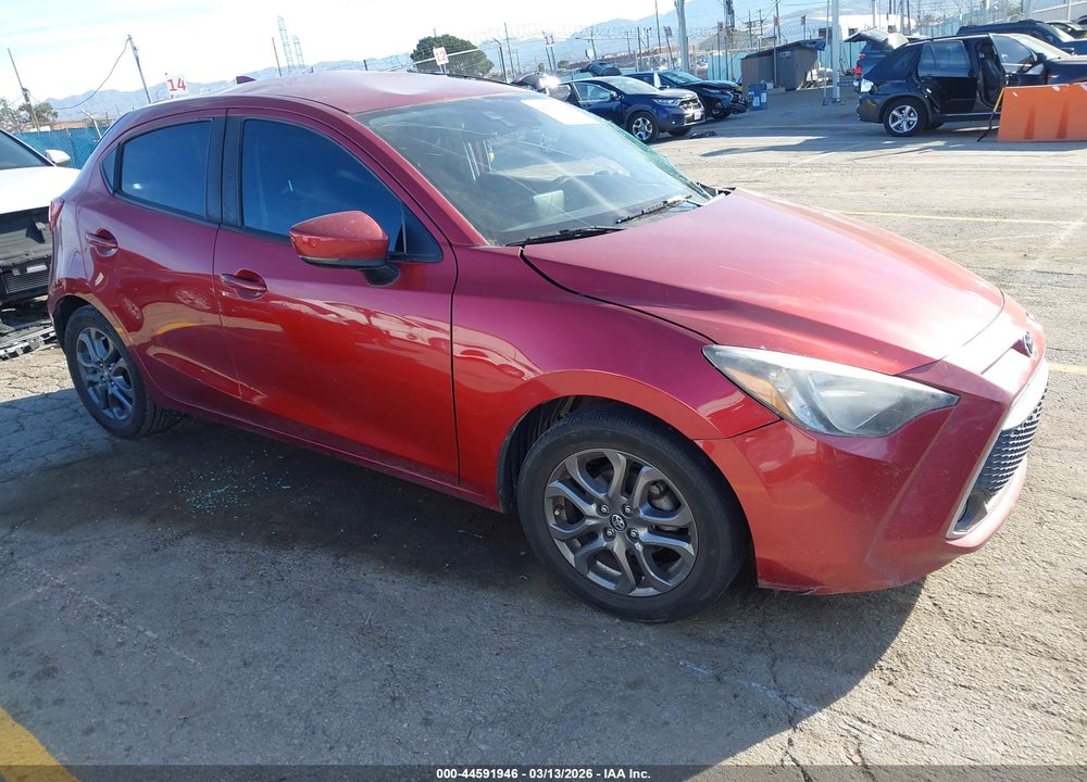 2020 TOYOTA YARIS LE VIN: 3MYDLBJV7LY703606