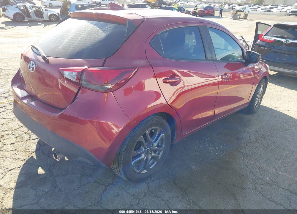 2020 TOYOTA YARIS LE VIN: 3MYDLBJV7LY703606