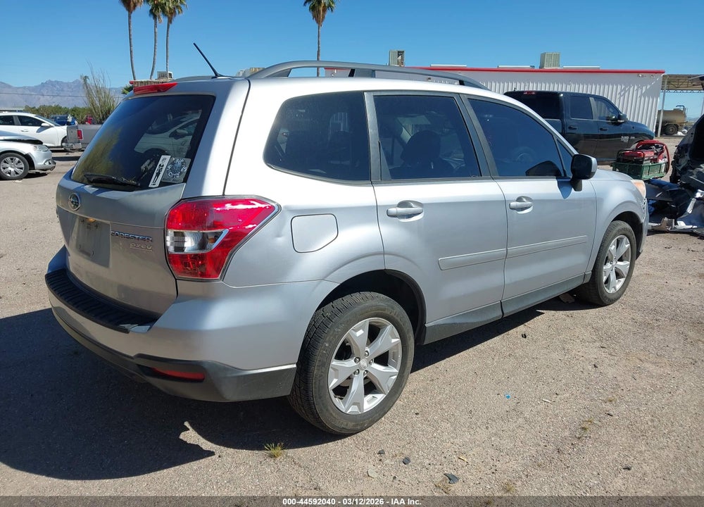 2014 SUBARU FORESTER 2.5I PREMIUM VIN: JF2SJAGCXEH482417