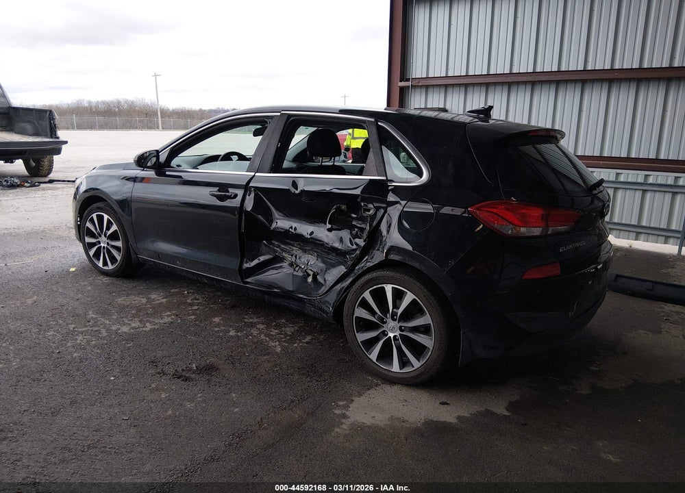 2019 HYUNDAI ELANTRA GT VIN: KMHH35LE7KU107018