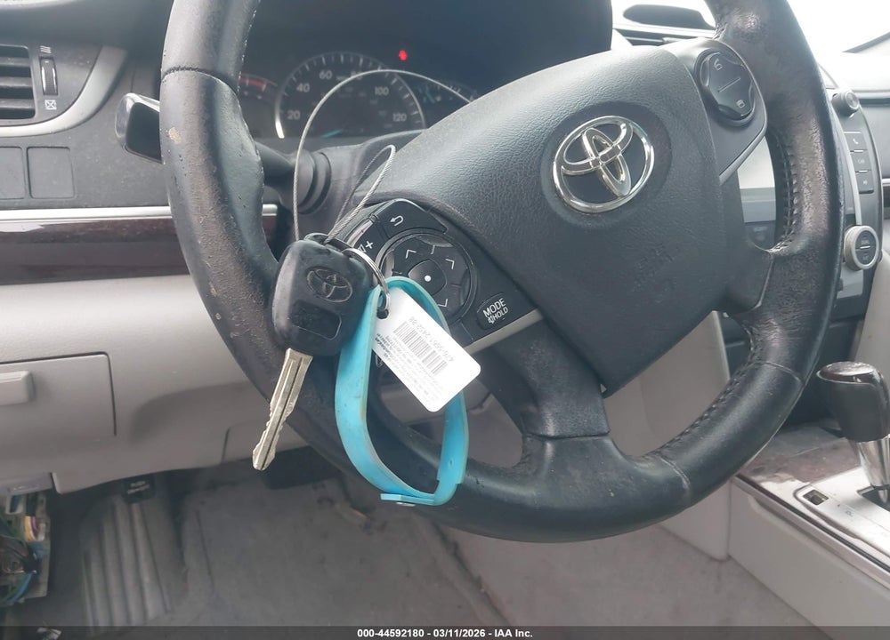 2013 TOYOTA CAMRY XLE VIN: 4T4BF1FK1DR329778