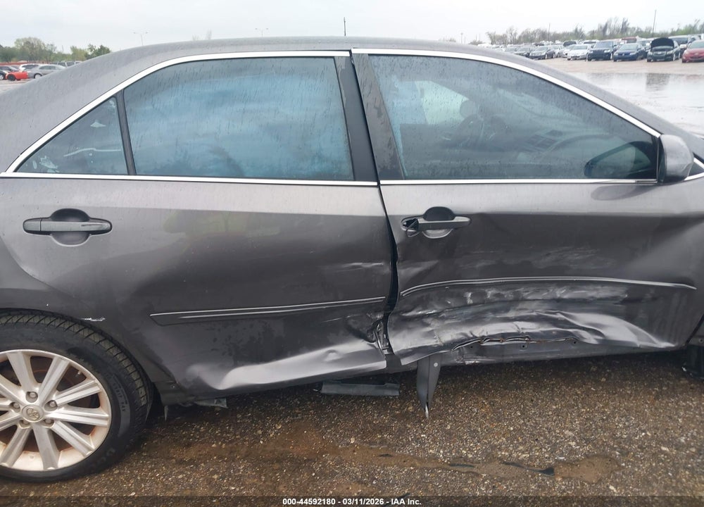 2013 TOYOTA CAMRY XLE VIN: 4T4BF1FK1DR329778