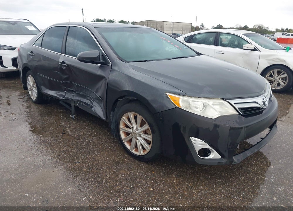 2013 TOYOTA CAMRY XLE VIN: 4T4BF1FK1DR329778