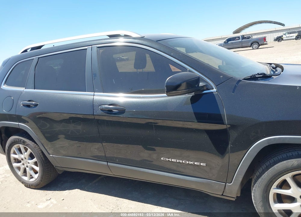 2016 JEEP CHEROKEE LATITUDE VIN: 1C4PJLCS9GW177003