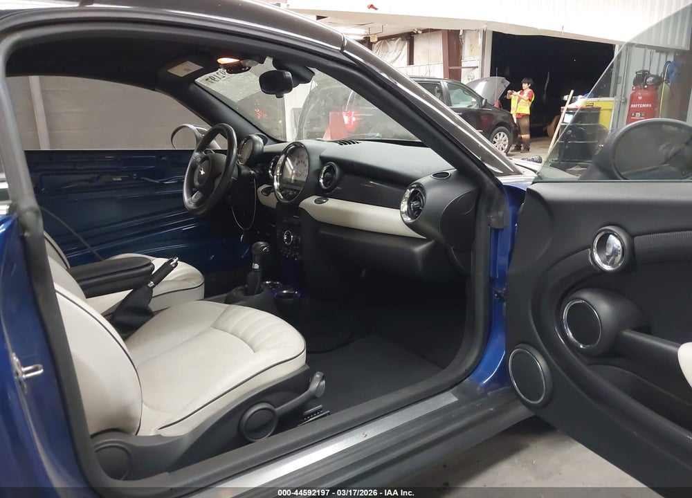 2013 MINI COUPE COOPER S VIN: WMWSX3C50DT466381