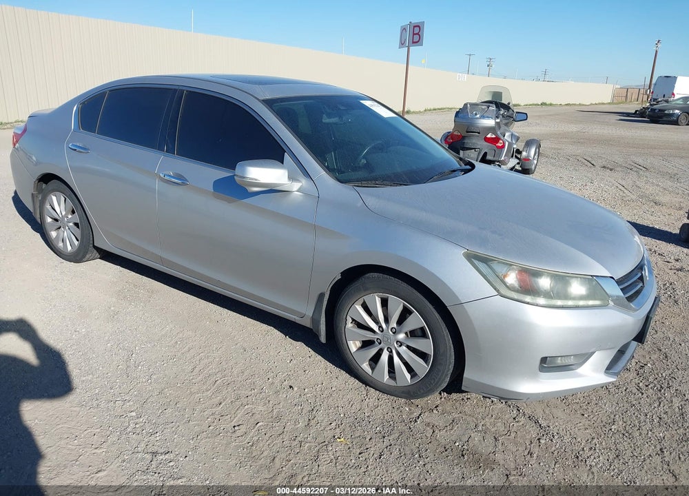 2015 HONDA ACCORD EX-L V-6 VIN: 1HGCR3F80FA008539