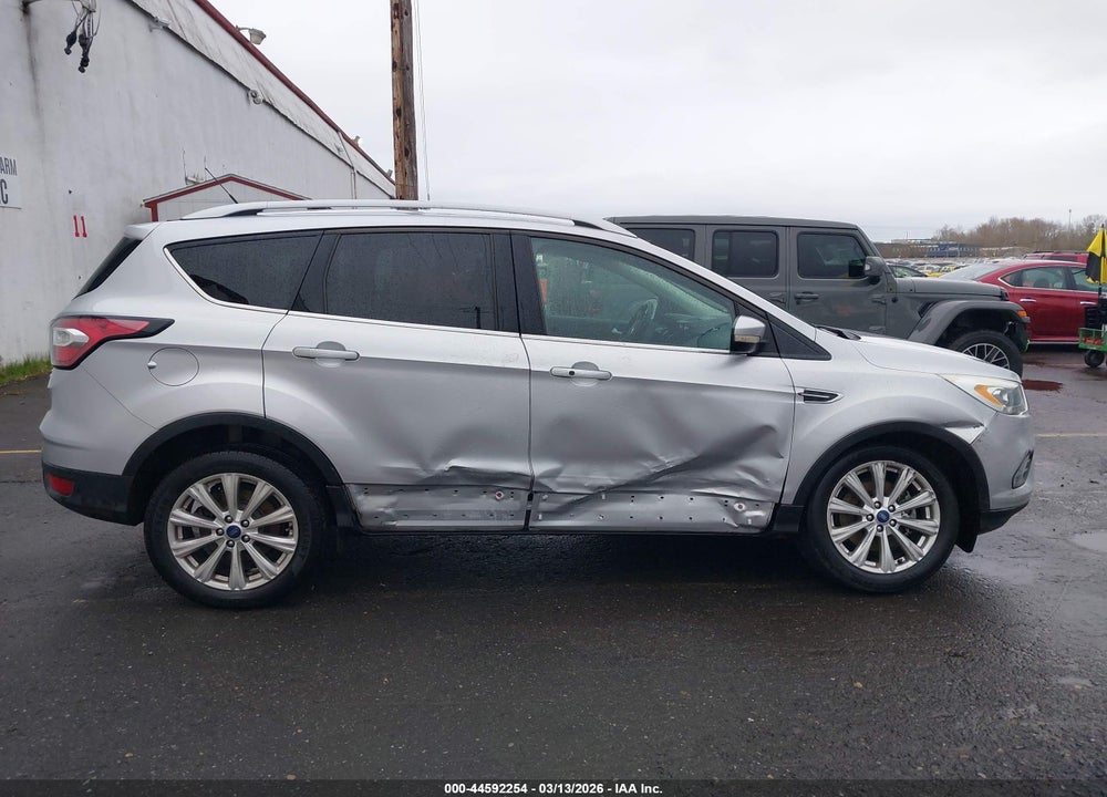 2017 FORD ESCAPE TITANIUM VIN: 1FMCU9J97HUE98099