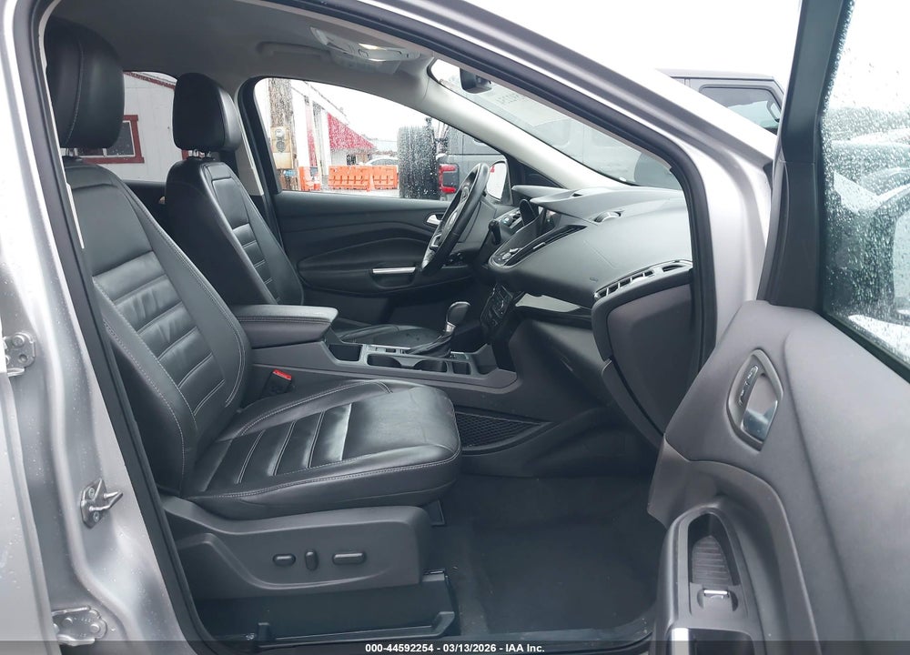 2017 FORD ESCAPE TITANIUM VIN: 1FMCU9J97HUE98099