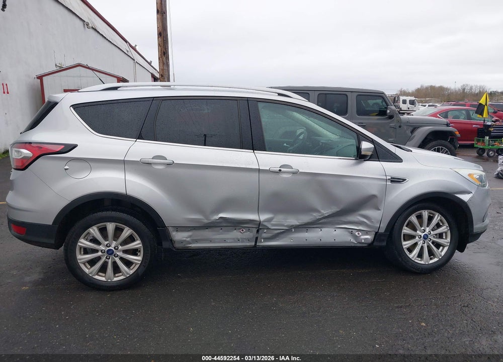 2017 FORD ESCAPE TITANIUM VIN: 1FMCU9J97HUE98099
