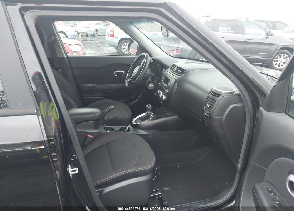 2015 KIA SOUL VIN: KNDJN2A2XF7143717