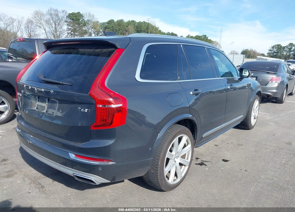2017 VOLVO XC90 T6 INSCRIPTION VIN: YV4A22PL4H1112085