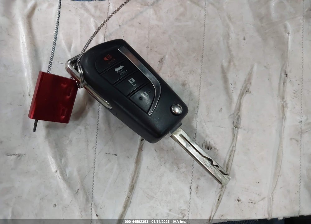 2022 TOYOTA COROLLA LE VIN: 5YFEPMAE5NP298982