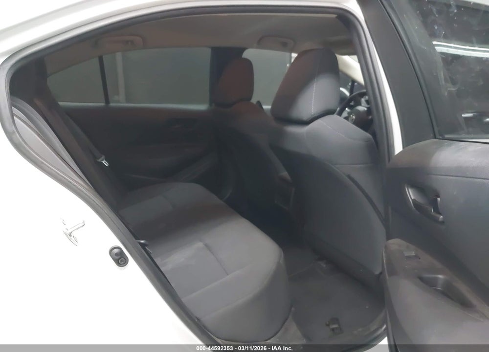 2022 TOYOTA COROLLA LE VIN: 5YFEPMAE5NP298982