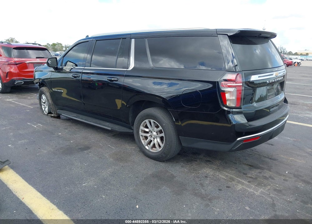 2021 CHEVROLET SUBURBAN 4WD LT VIN: 1GNSKCKD3MR364636