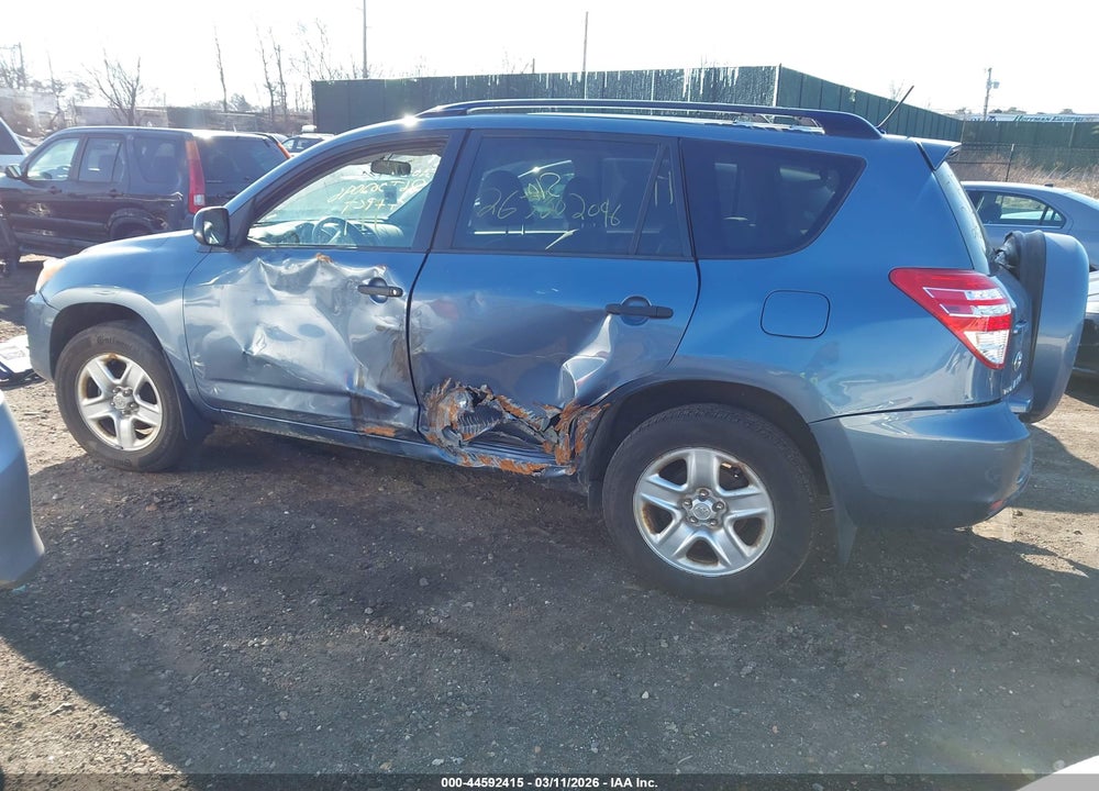 2009 TOYOTA RAV4 VIN: JTMBF33V695009351