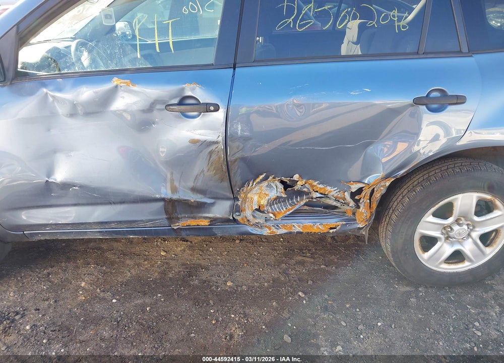 2009 TOYOTA RAV4 VIN: JTMBF33V695009351