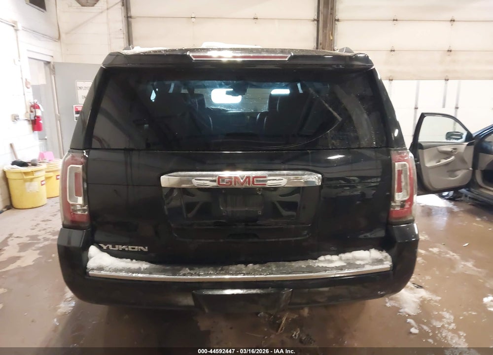 2015 GMC YUKON DENALI VIN: 1GKS2CKJ8FR503097