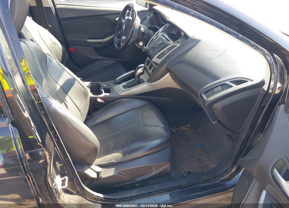 2013 FORD FOCUS SE VIN: 1FADP3K23DL279645