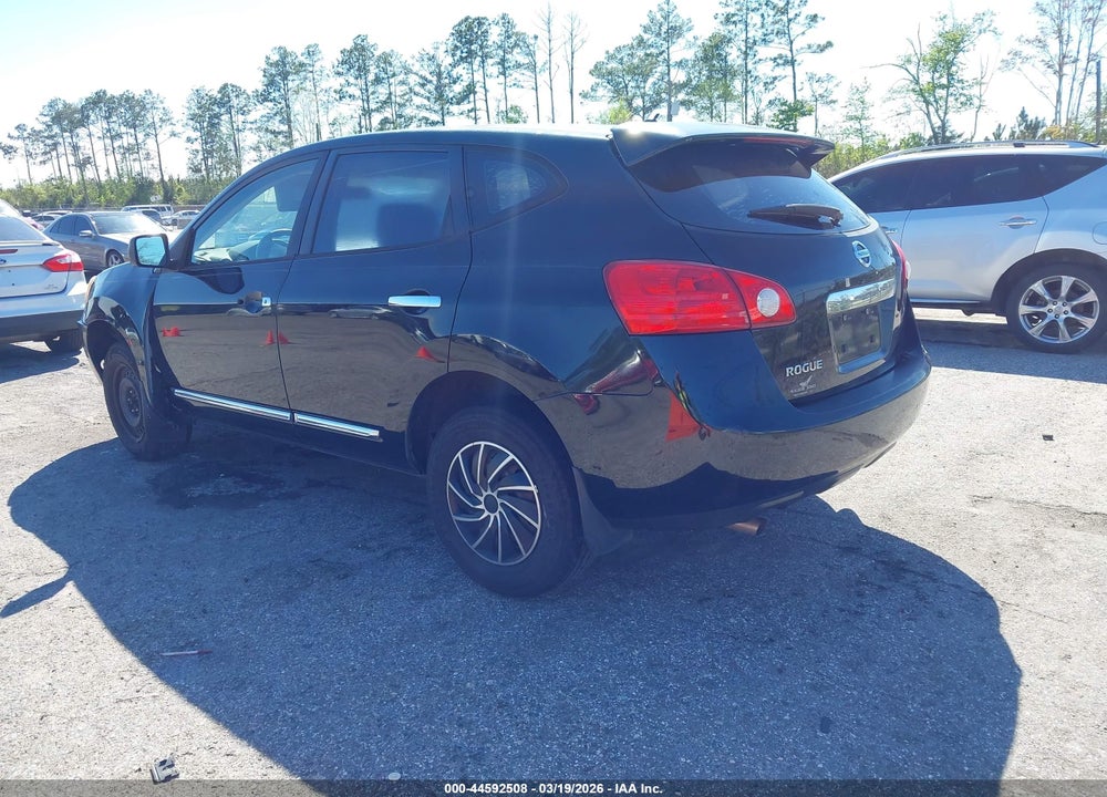 2013 NISSAN ROGUE S VIN: JN8AS5MT3DW014028