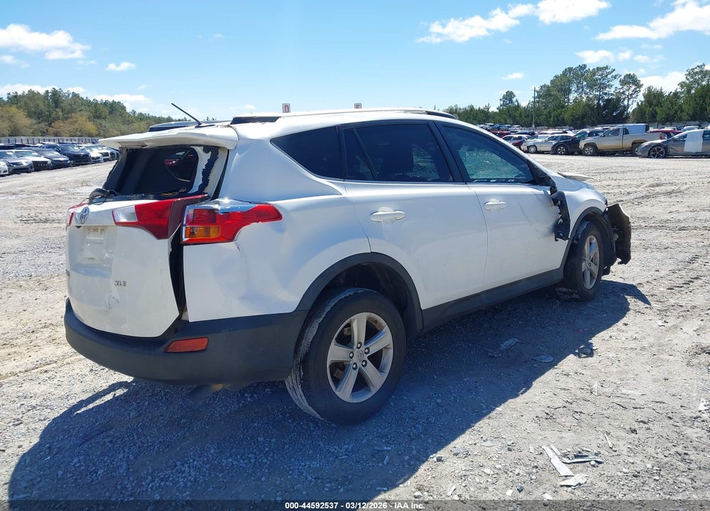 2014 TOYOTA RAV4 XLE VIN: 2T3WFREVXEW078547